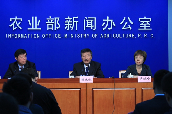 发布会现场.jpg